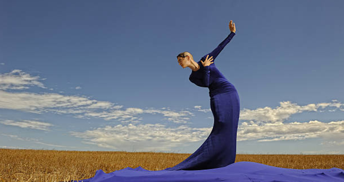 Foolproof Tips to Rock the Modest Look AND Stay Attractive