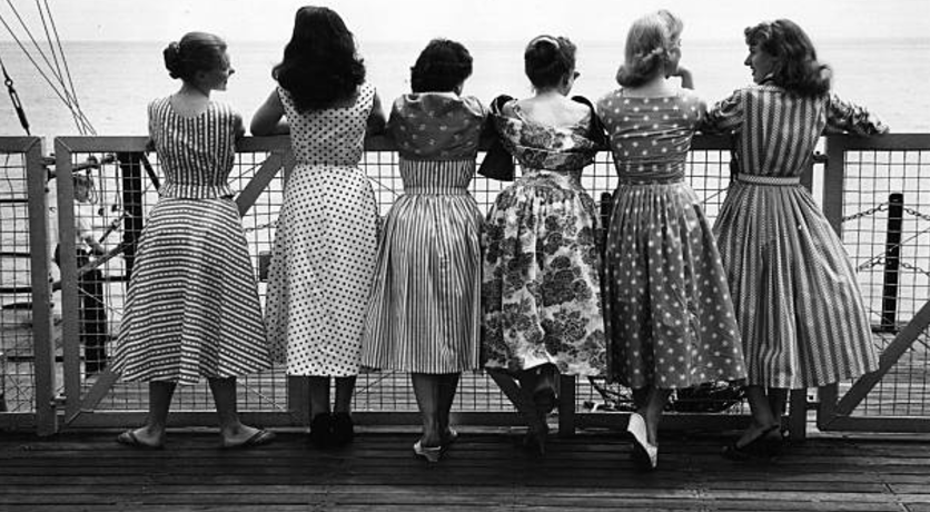 What Does the Outfit Say About the Modest Woman?