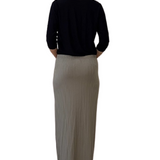 Chic Textured Ribbed Maxi Pencil Skirt - Stretch Comfort