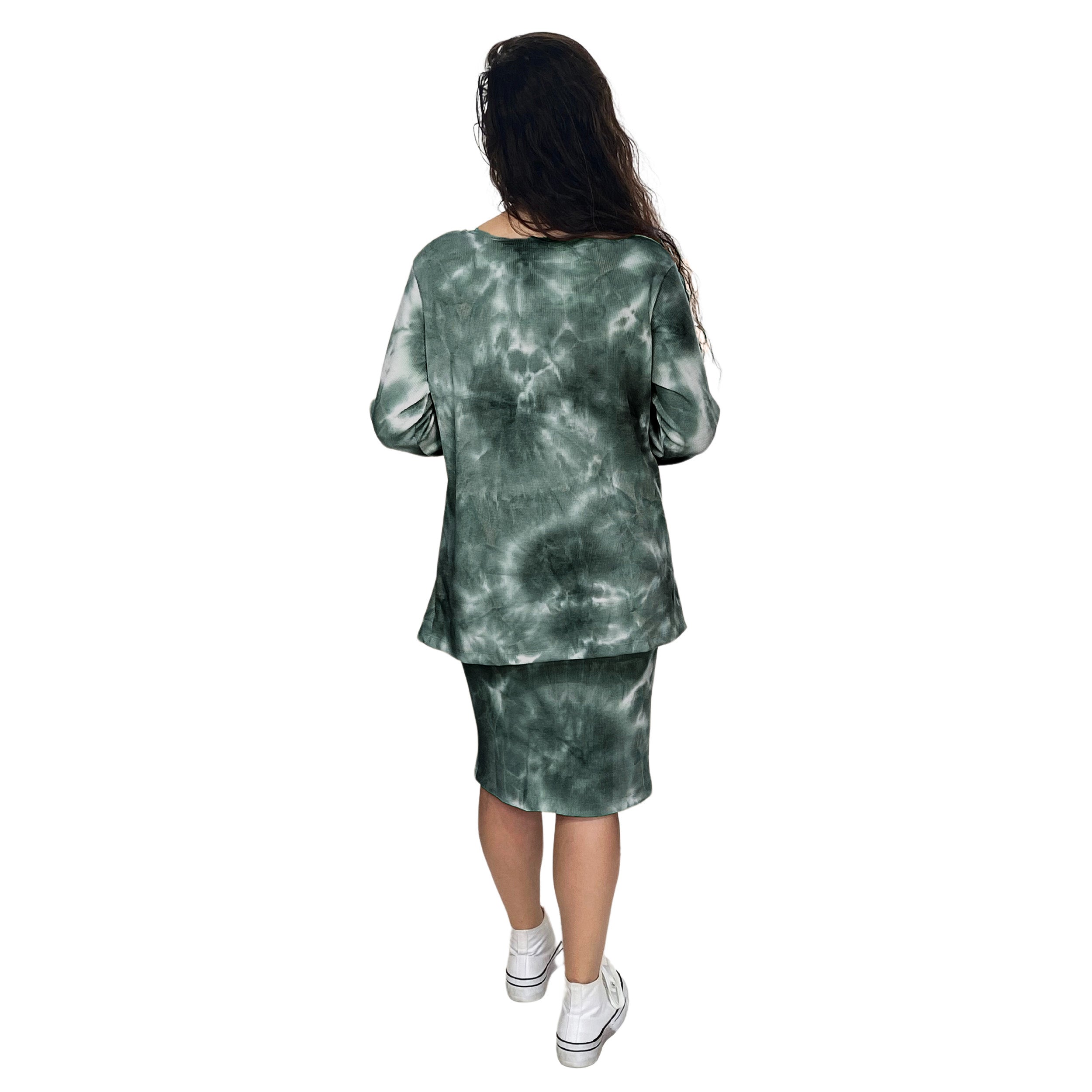 1123 Long Sleeve Waffle Tunic Green Tie Dye Full Image Rear View