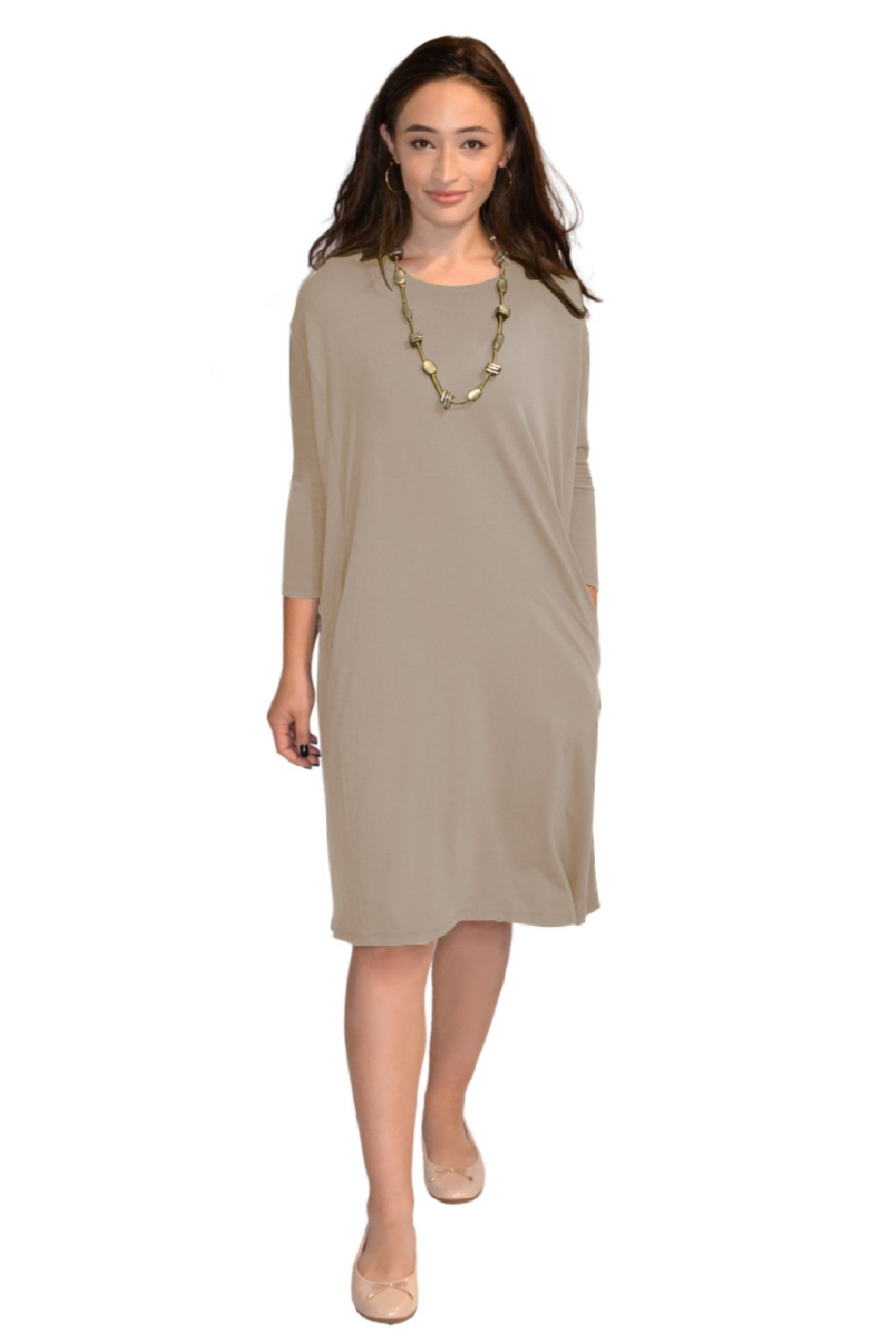 Relaxed Fit Modest 3/4 Sleeve Knee-Length Dress with Pockets