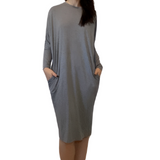 Batwing Long Sleeve Midi Dress with Pockets - Versatile Loose Fit Style