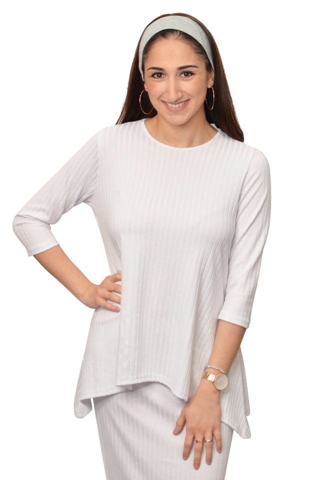 Women's 3/4 Sleeve Wide-Ribbed Handkerchief Tunic